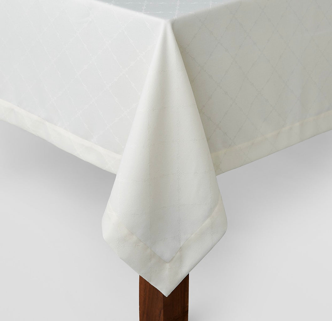 Sferra Ivory Juliet Easy-Care 100% Ringspun Polyester Tablecloth